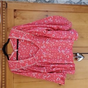 Free People daisy print peasant blouse.